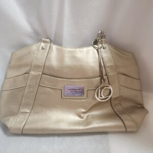 Liz Claiborne Metallic Gold Shoulder Bag Beige/ Gold Interior 17 Wide 10 Length